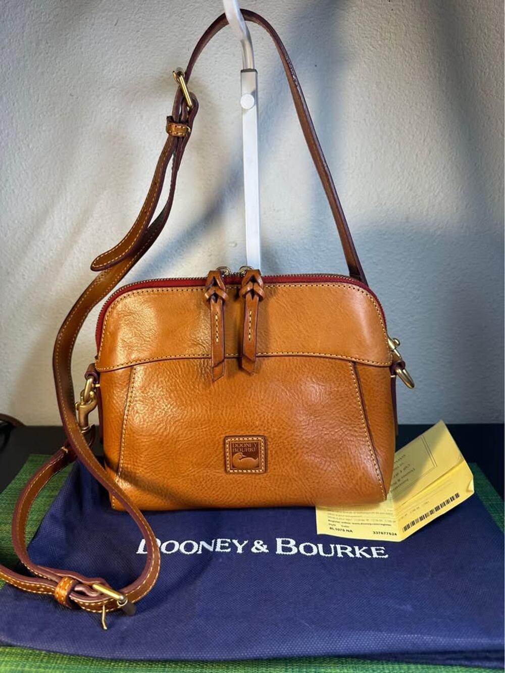Dooney & Bourke Florentine Cameron Crossbody – Natural Leather
